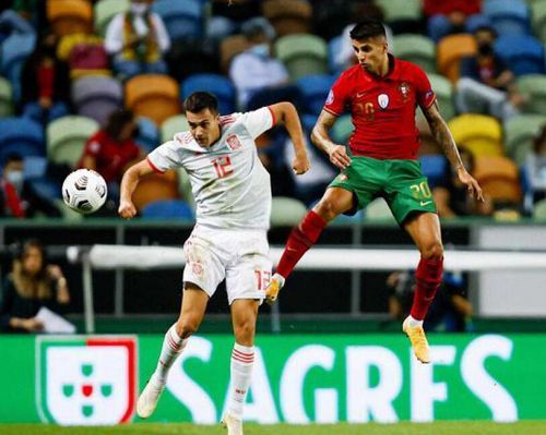  法甲焦点战：马赛VS欧塞尔——攻防博弈下的胜负悬念